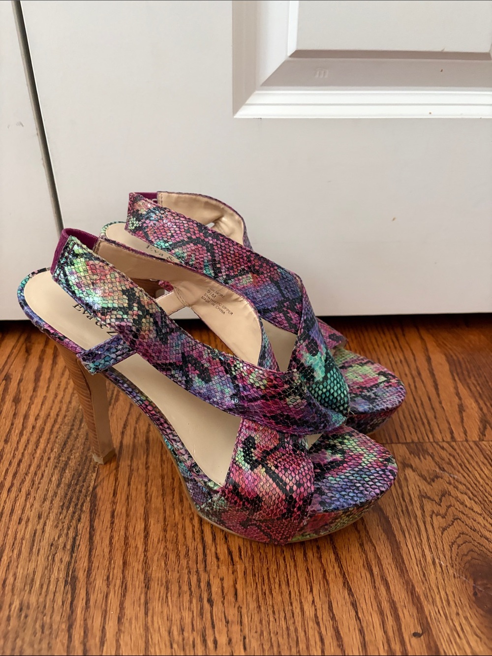Eva & Zoe Women's Multicolor Snake-Print High Heel Sandals Size 9.5